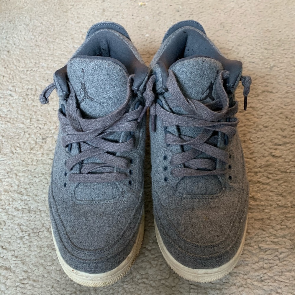 Wool grey 3s